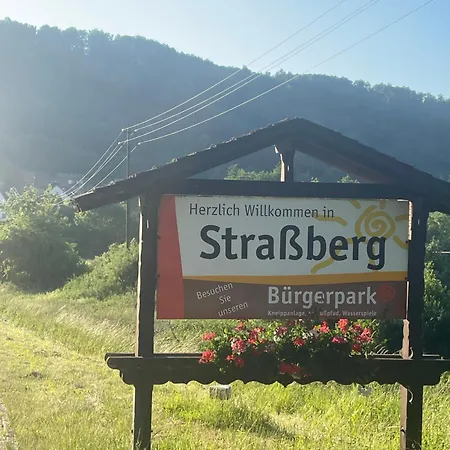 Erdgeschosswohnung Mit Separatem Eingang Apartament