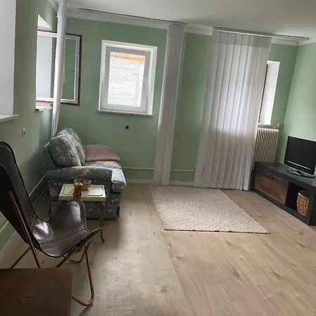 Erdgeschosswohnung Mit Separatem Eingang Apartament *