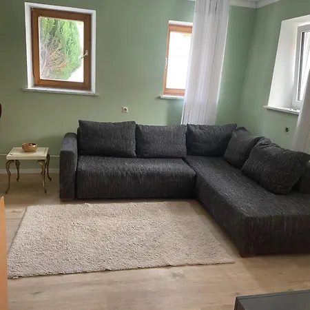 Erdgeschosswohnung Mit Separatem Eingang Apartament *